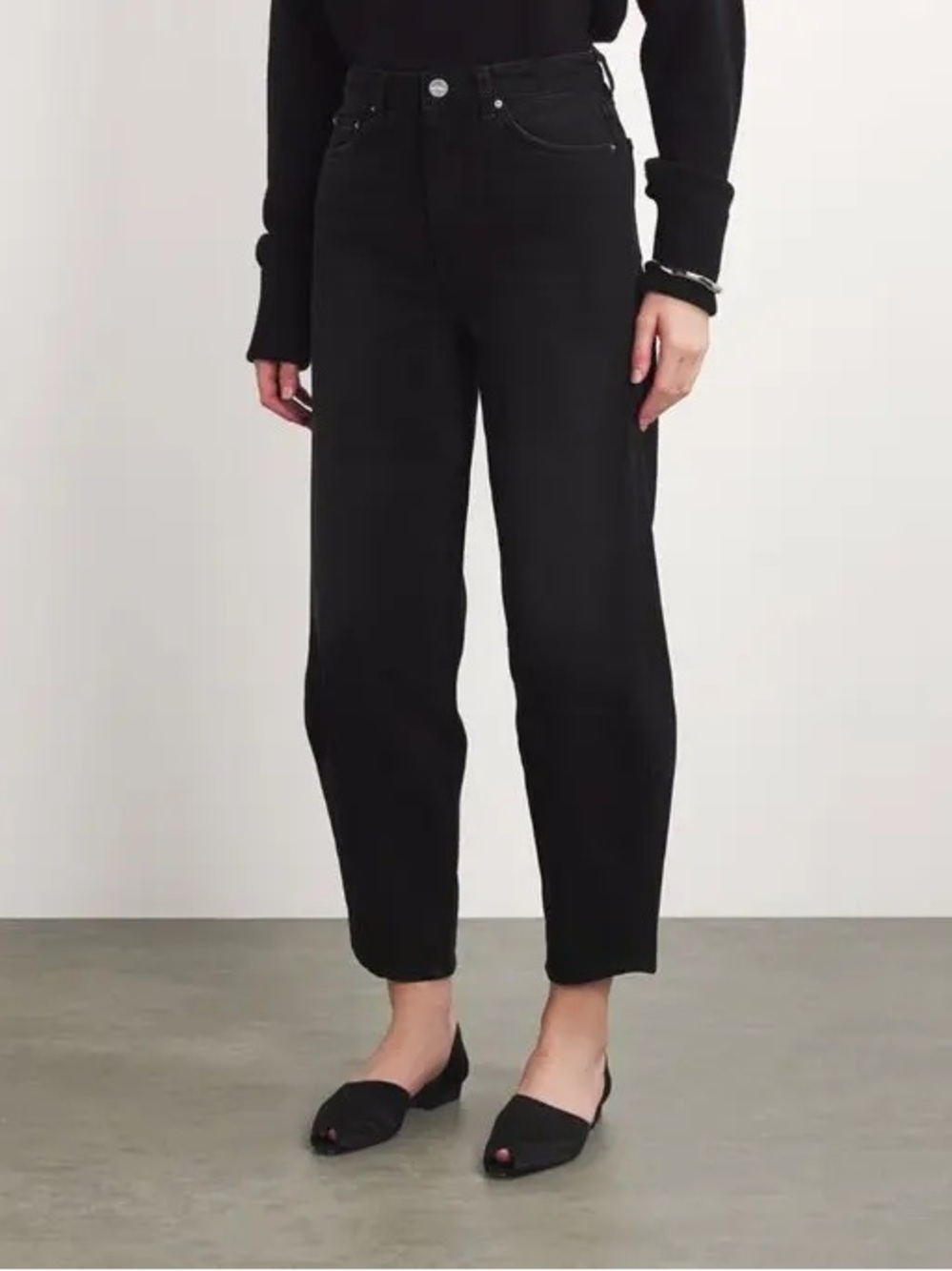 Toteme Black Barrel-leg Jeans 23/30 - Picture 3 of 10